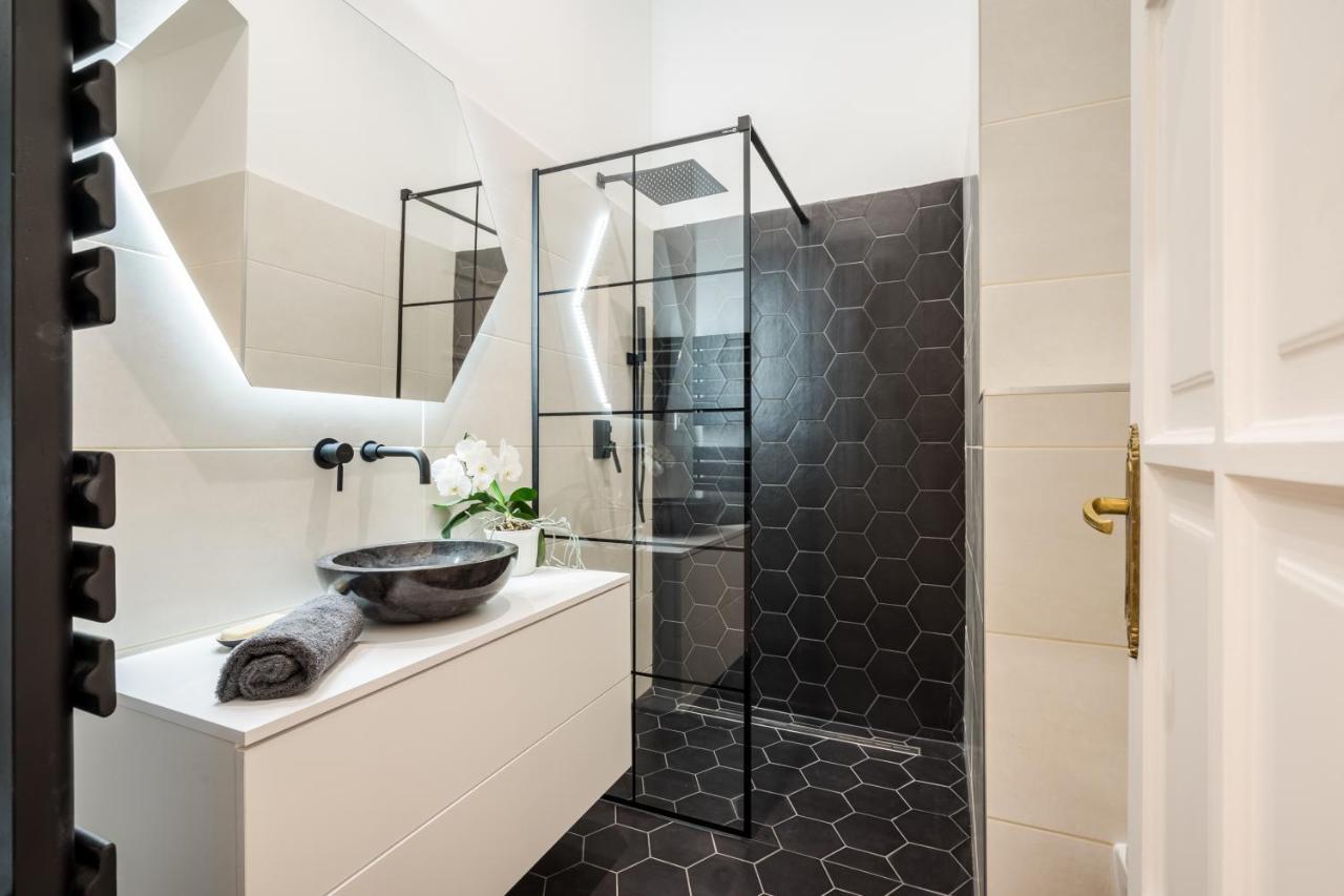 Bpr Kyanit Design Apartments With A/C Budapest Exteriör bild
